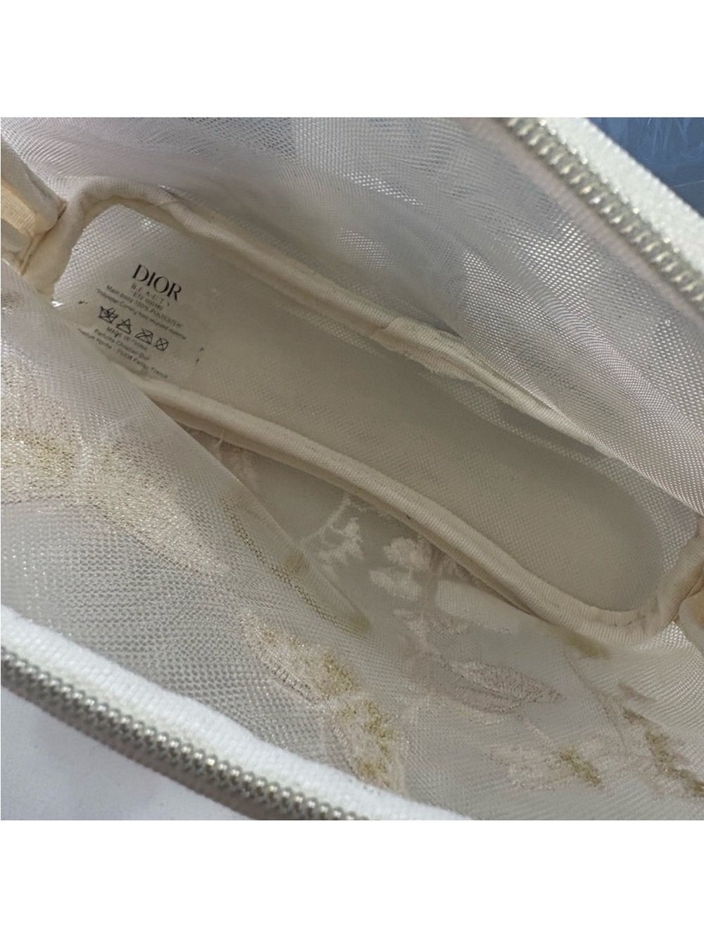 Dior beauty tote set - Picture 10 of 10